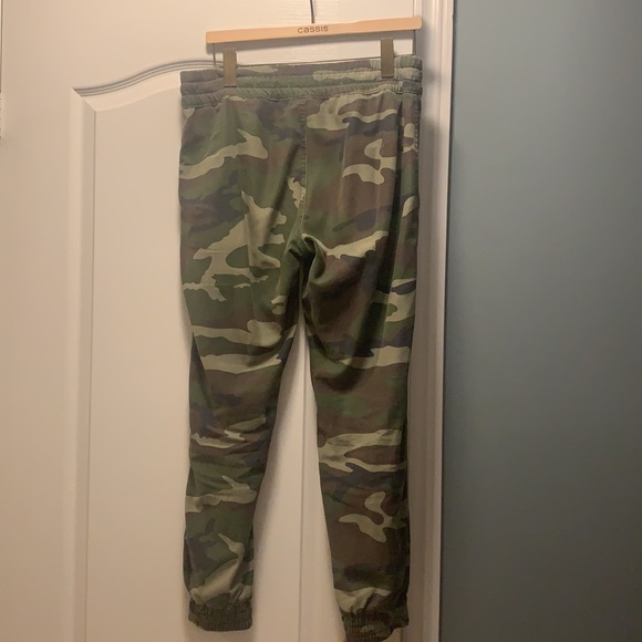 Aritzia/TNA pants - Picture 5 of 7